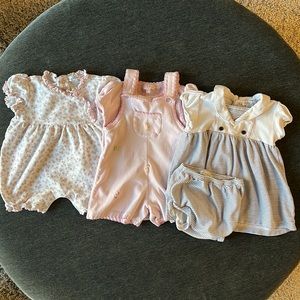 Kissy Kissy Bundle/Lot of 3 complete outfits.